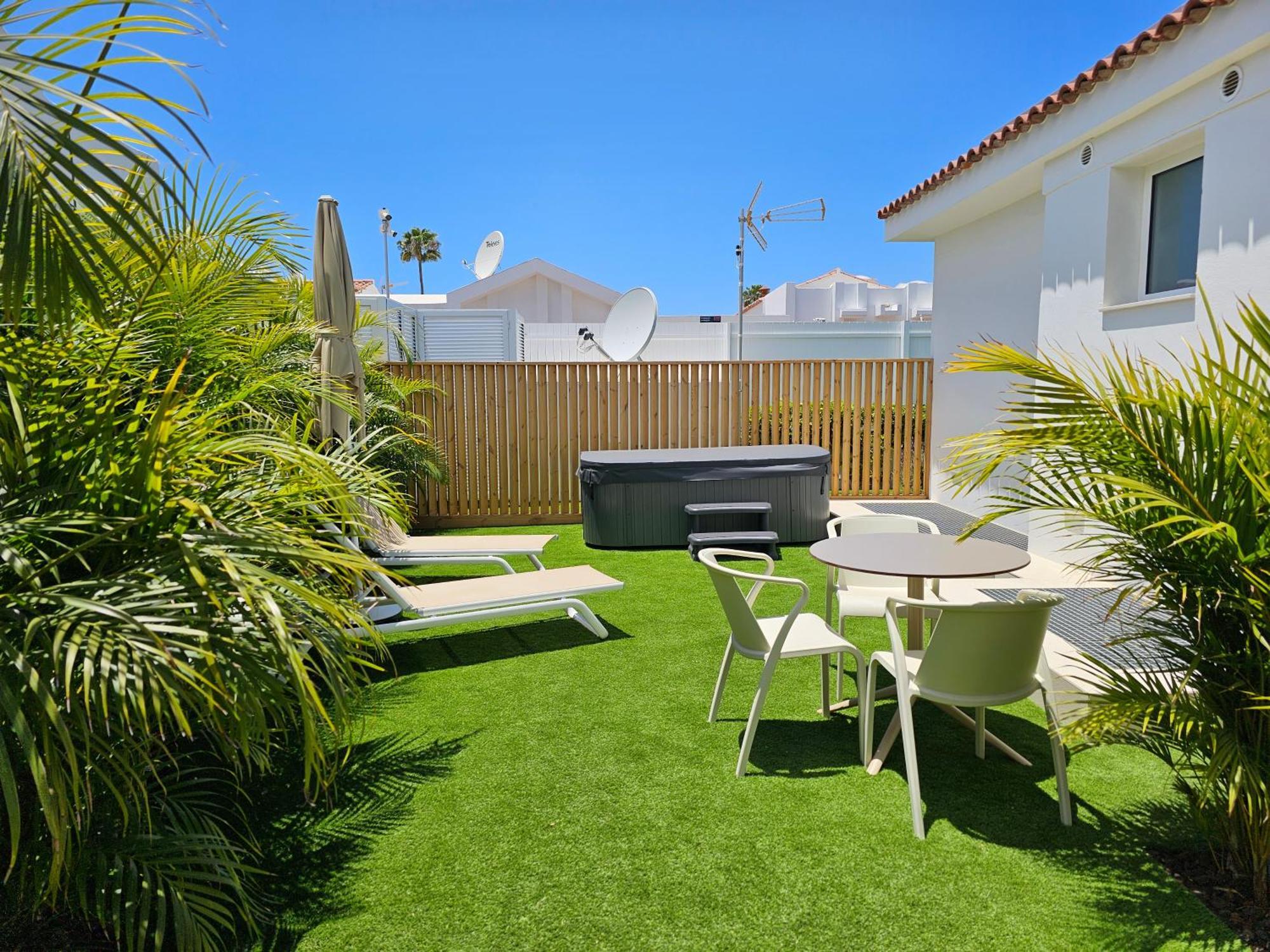 Mar Bianco - Gay Men Only Lejlighedshotel Maspalomas  Eksteriør billede